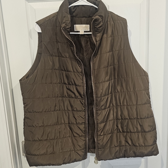 Michael Kors Quilted Brown and Gold Vest - Picture 3 of 4